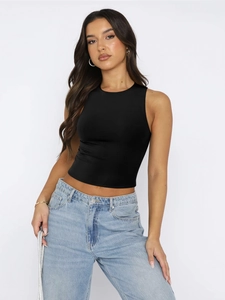 Detail of ribbed texture on black y2k sleeveless cropped tank top for women