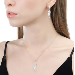 Elegant S925 sterling silver angel wing jewelry set with sparkling zircon inlays