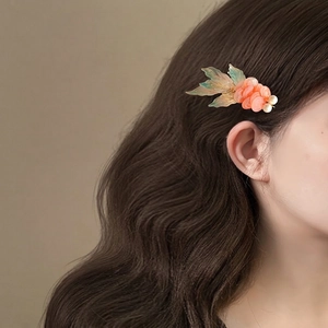 Pince à cheveux élégante poisson rouge rose pêche avec perles au style chinois