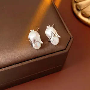 Tulip Bud Artificial Pearl Stud Earrings With Silver Earring Post French Retro Matte Brushed Copper Flower Jewelry For Women