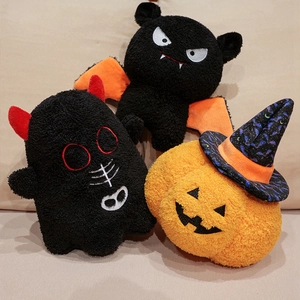 Plush Halloween toy set with ghost, pumpkin, and bat dolls made of soft sherpa fleece fabric