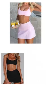 Detail view of quick-dry fabric composition and size chart for the two-piece yoga set