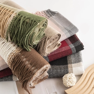 Plaid cashmere-feel scarves with fringe tassels in multiple colors for autumn and winter