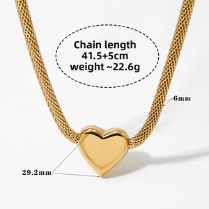Close-up of gold heart pendant mesh chain necklace with 41.5+5cm length and 22.6g weight