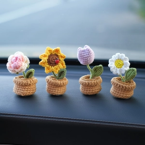 Handmade crochet mini potted sunflower and tulip dashboard decor for car interiors