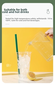 Green disposable straw in iced glass showing high temperature resistance of -10 to 100 degrees