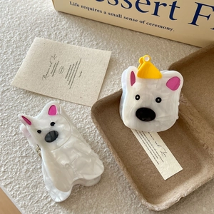 Cute white acetate animal hair claw clips with pearlescent finish for stylish hair styling