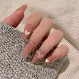 Press On Nails Almond Shape Nude Pink Glossy With 3D Bow Artificial Pearl Heart Pattern Elegant Wearable Fake Nails For Women