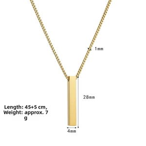 Detail showing 28mm golden bar pendant dimensions and 45+5cm adjustable chain length