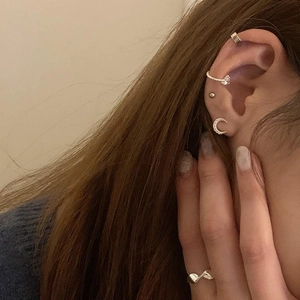 Minimalist 925 sterling silver heart zircon ear cuffs and rings set for women worn by model