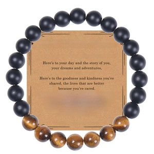 Bracelet en œil de tigre pour 70e anniversaire avec carte de vœux et message cadeau