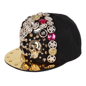 Punk Hip Hop Snapback Hat Men Women Metal Rivets Leopard Skull Emblems Flat Mirror Brim Adjustable Cotton Dance Cap