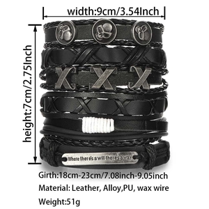 Detail view of multilayer leather skull bracelet with 18-23cm girth and material specs