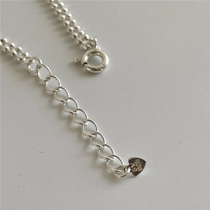 Minimalist S925 sterling silver beaded bracelet with heart charm and spring ring clasp
