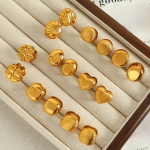 Boucles d'Oreilles Créoles Géométriques Vintage en Acier Inoxydable Coquille Cœur Trèfle pour Femme Bijoux de Mode Rayés Plaqué Or