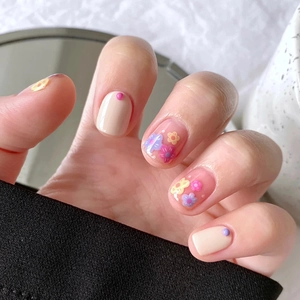 Press On Nails Short Oval French Sweet Floral Pattern Gentle Pastel Color Manicure For Women Daily Wear False Nails