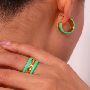 Gold 18K plated stainless steel ring and earrings set with mint green wavy enamel