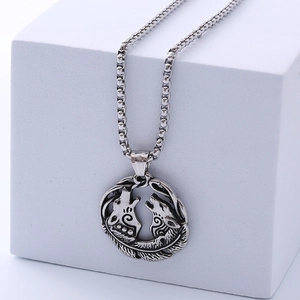 Collier avec pendentif loup viking vintage en argent oxydé pour hommes et femmes