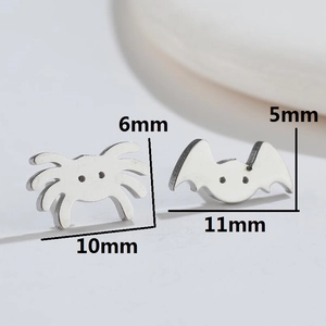 Punk style asymmetric spider and bat stud earrings in silver stainless steel for Halloween
