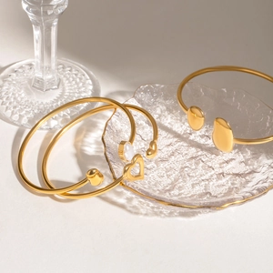 Minimalist irregular water drop and heart charms open bangles in gold-plated stainless steel