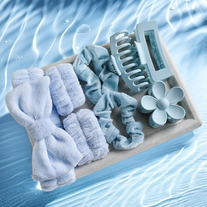 Set de 16 accessoires cheveux bleu ciel avec bandeau peluche et pinces à cheveux mates