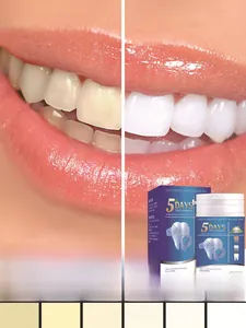Dettaglio della polvere dentale 5 DAYS 80g con confronto prima e dopo lo sbiancamento