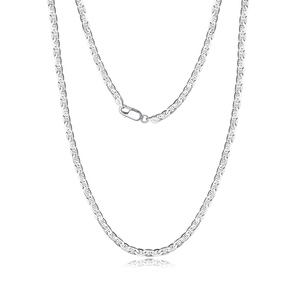 Detail of S925 sterling silver mariner link chain with S925 and ITALY engraved hallmark