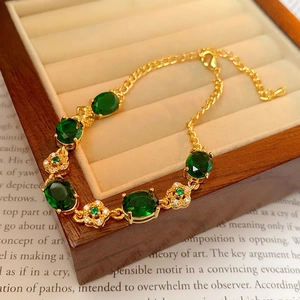 Vintage Emerald Green Oval Crystal Flower Bracelet Real Gold Plated Alloy Rhinestone Elegant Adjustable Hand Jewelry Women