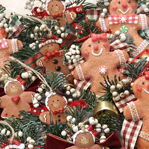 Christmas Gingerbread Man Hanging Ornament Resin With Pine Needle Berries Ribbon Bow Gold Bell Tree Decor Car Pendant