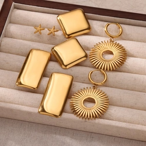 Exaggerated Stainless Steel Gold Earrings For Women Personalized Hollow Sun Flower Rhombus Rectangular Geometric Hoop Earrings