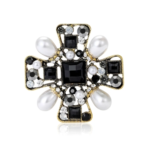 Baroque Cross Brooch Alloy Rhinestone Faux Artificial Pearl Vintage Gothic Style Pin Jewelry Accessories For Women