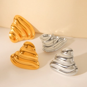Boucles d'oreilles cœur en acier inoxydable 18K or et argent avec texture ondulée