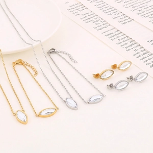 Bijoux Pour Femmes Collier Bracelet Boucles D'Oreilles En Acier Inoxydable Avec Zircon Taille Marquise Simple Élégant