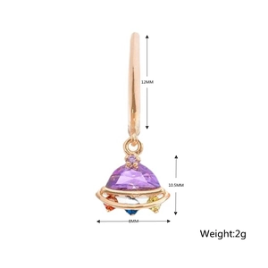 Detailed view of planetary 18K gold earrings with purple zircon and dimensions 22.5x8mm
