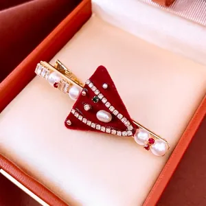 Retro Triangle Duckbill Hair Clip With Red Flocked Velvet Faux Artificial Pearl And Zircon Festive Hair Jewelry For Women