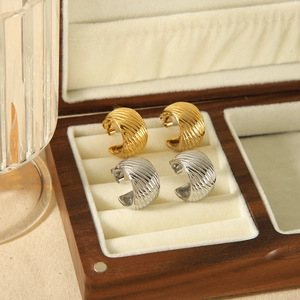 Boucles Oreilles Créoles C Acier Inoxydable Plaqué Or 18K Croissant Nervuré Spirale Géométrique Pour Femmes Rétro Chic