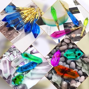 Moules en silicone pour pendentifs en cristal avec inclusions de fleurs séchées