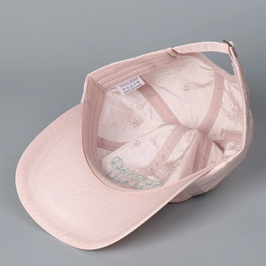 Rosa schnelltrocknende Baseballkappe Innenfutter aus Polyester mit Stickerei-Details