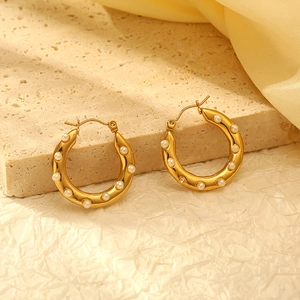 Stainless Steel Hoop Earrings For Women 18K Gold Plated Round Geometric Faux Artificial Pearl Inlaid Elegant Retro Minimalist Jewelry