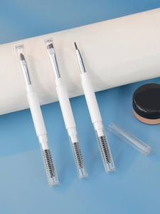 Dual-ended makeup brushes with soft bristles and spoolie tips for brow and eyeliner styling