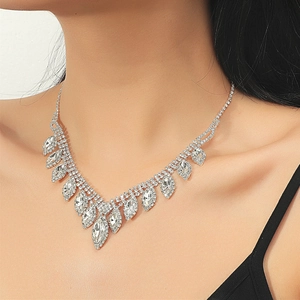 Alloy Rhinestone Necklace And Earrings Sparkling Crystal Leaf Wedding Bridal Banquet Jewelry For Women