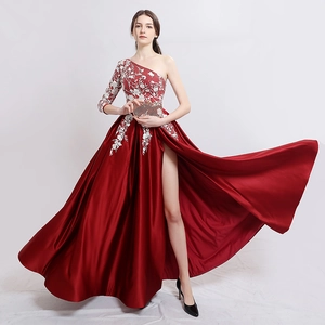 One Shoulder Long Sleeve Evening Dress Wine Red Satin Lace Floral Embroidery High Slit Floor Length Gown For Women