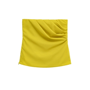 Top a fascia giallo limone con dettagli arricciati laterali e tessuto strutturato