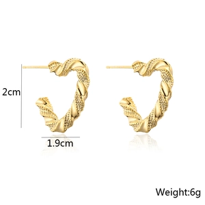18K gold plated heart hoop earrings with textured twist design and 2cm height