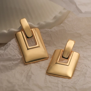 Chic 18k gold plated rectangular geometric earrings with glossy metallic finish