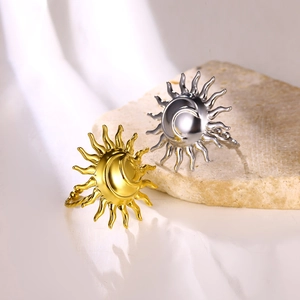 Adjustable sun and moon stainless steel rings with rope texture in gold and silver