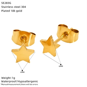Detailed specs for 6mm 18k gold plated stainless steel star stud earrings with dimensions
