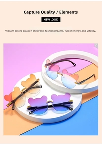 Tre occhiali da sole per bambini senza montatura a forma di orso con lenti sfumate colorate