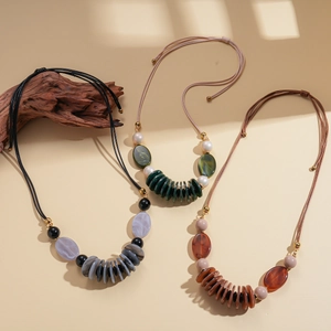 Bohemian double-layer acrylic oval pendant necklace with braided cord in vintage style