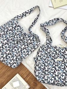 New Chinese style butterfly print large capacity shoulder bag for daily commuting